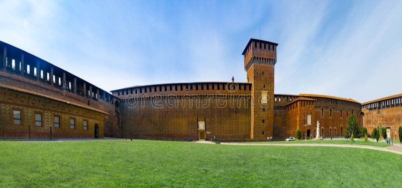 Vue panoramique de château de Sforza photographie stock Vue panoramique de château de Sforza photographie stock