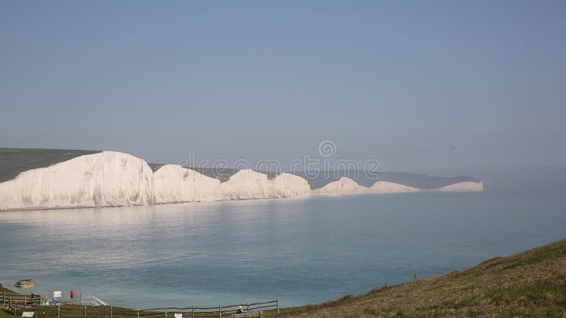 Vue panoramique est du Sussex Angleterre de sept de soeurs falaises de craie