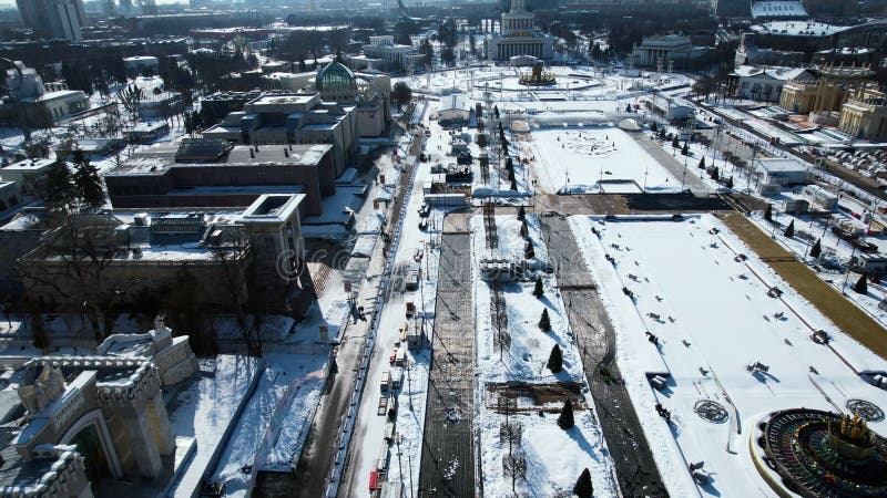 Vue panoramique sur le centre historique avec places et monuments en hiver. créatif. longue allée de monuments historiques et