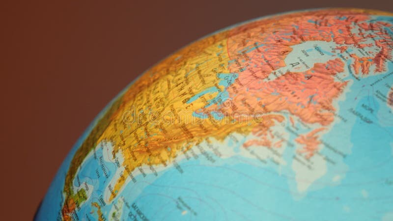 Vue rapprochée sur le globe avec rétroéclairage intérieur clips vidéos