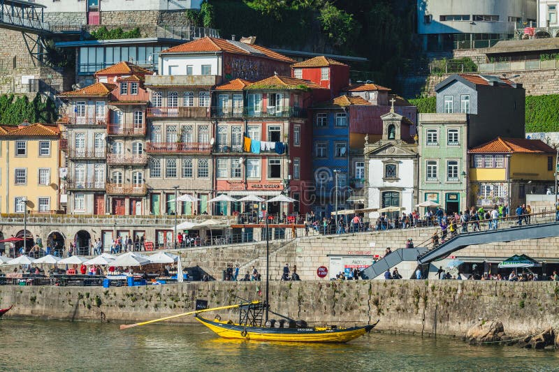 Vue spectaculaire du pont de Porto photo stock