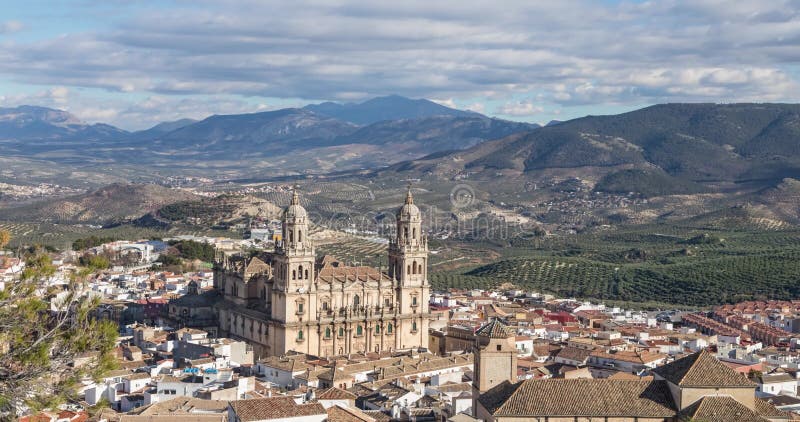 Vue statique sur la cathédrale de Jaen banque de vidéos
