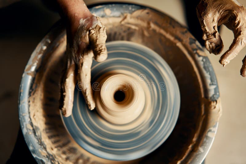 Introduction au lancer de la roue de la classe de poterie de