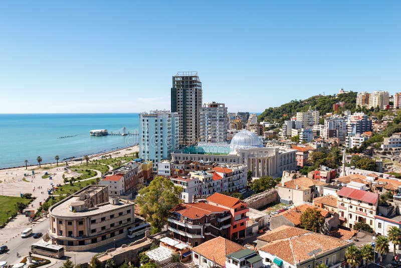 Vue supérieure de la ville Durres, Albanie image stock Vue supérieure de la ville Durres, Albanie image stock