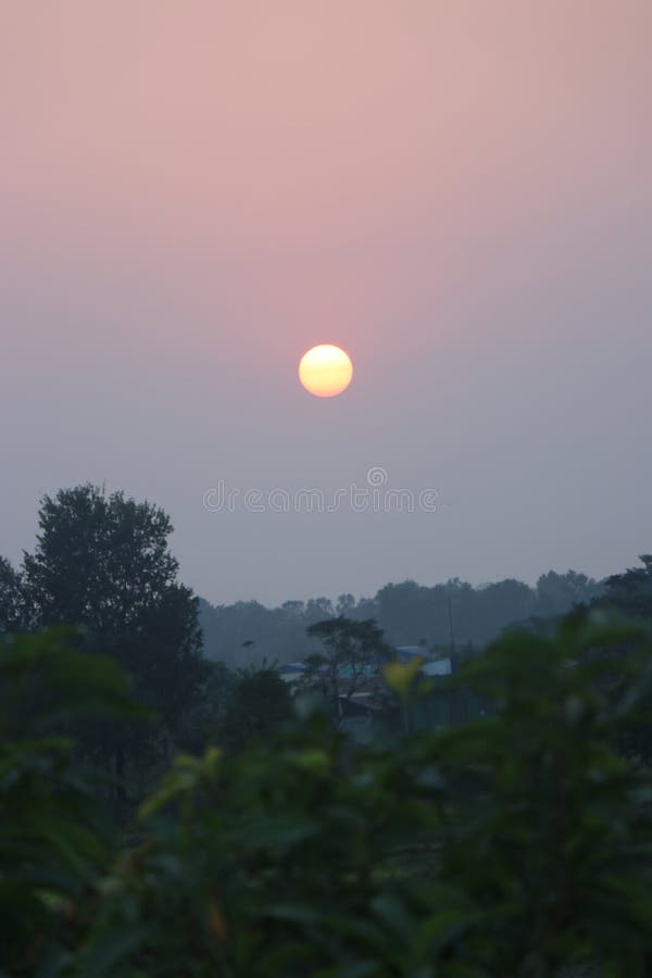 Vue sur le coucher du soleil images libres de droits Vue sur le coucher du soleil images libres de droits