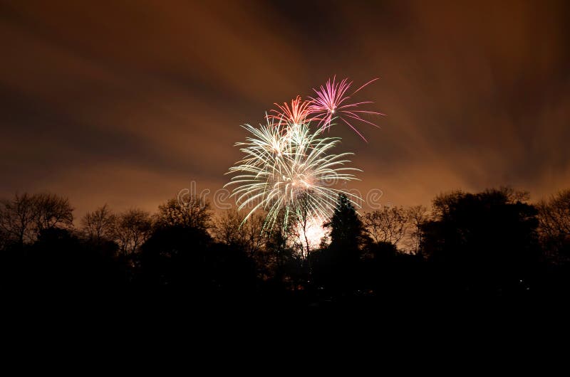 Vuurwerk royalty-vrije stock fotografie Vuurwerk royalty-vrije stock fotografie