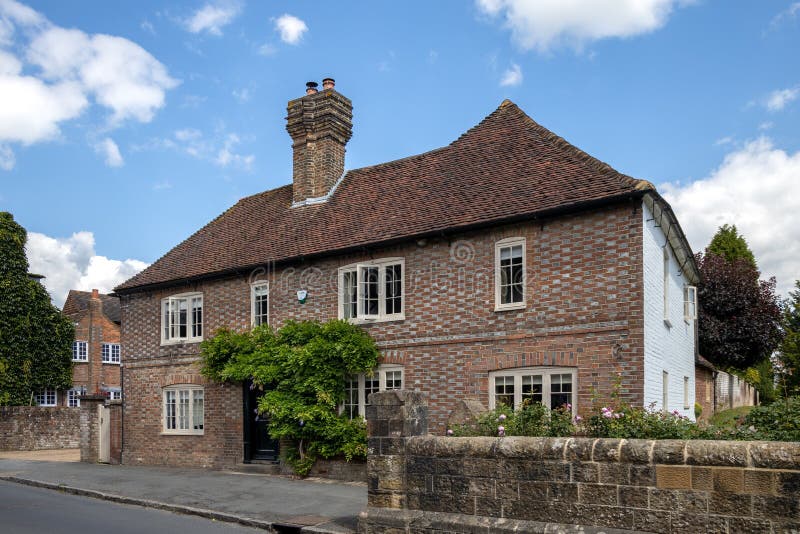 FLETCHING, EAST SUSSEX/UK - JULY 17 : View of Churchgate House a Grade II listed building in Fletching East Sussex on July 17, 2020. FLETCHING, EAST SUSSEX/UK - JULY 17 : View of Churchgate House a Grade II listed building in Fletching East Sussex on July 17, 2020