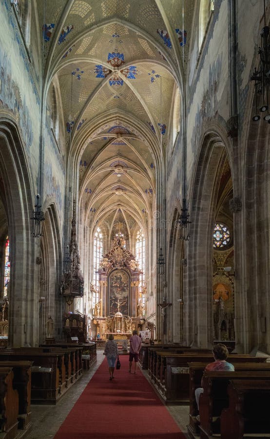 VYSOKE MYTO, RÉPUBLIQUE TCHÈQUE - septembre 09 2018 Église intérieure de St Lawrence, ½ ho Vavrince, ½ de ¿ de svatï de Koatel de image libre de droits VYSOKE MYTO, RÉPUBLIQUE TCHÈQUE - septembre 09 2018 Église intérieure de St Lawrence, ½ ho Vavrince, ½ de ¿ de svatï de Koatel de image libre de droits