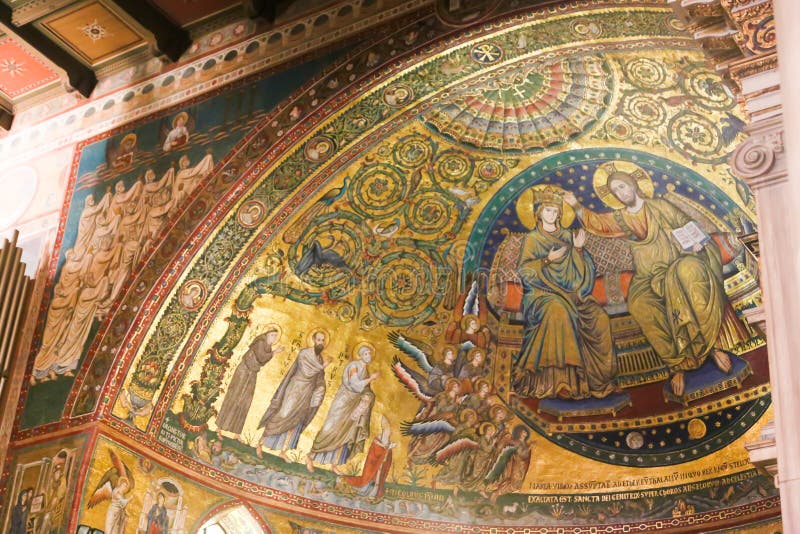 Väggmålningar av St Peter Basilica, Vaticanen arkivfoto Väggmålningar av St Peter Basilica, Vaticanen arkivfoto