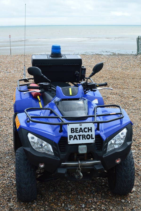 Véhicule de secours de patrouille de plage photo stock Véhicule de secours de patrouille de plage photo stock