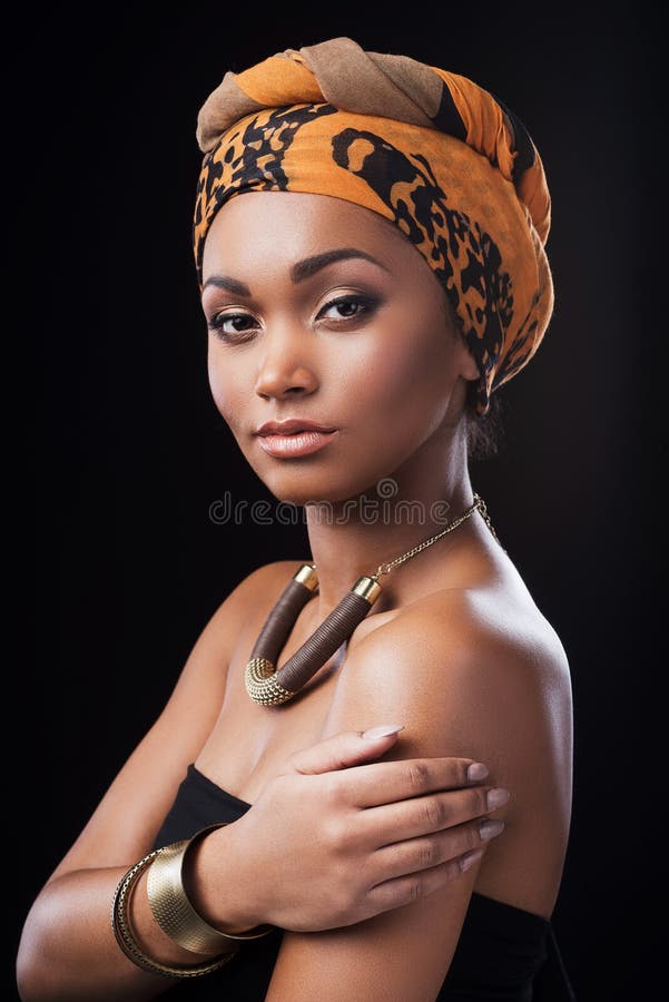 Véritable Beauté Africaine Photo Stock Image Du Afrique 52696592 