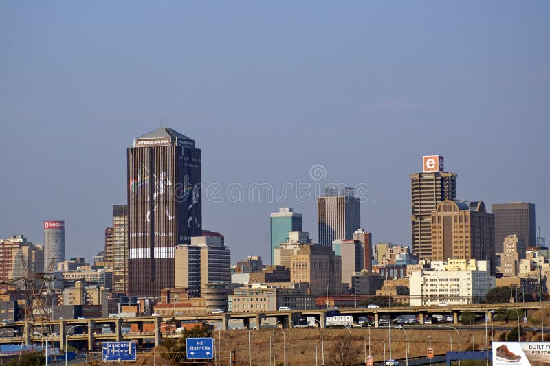 W centrum linia horyzontu w Johannesburg obraz stock W centrum linia horyzontu w Johannesburg obraz stock