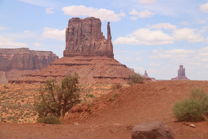 W?sten-Landschaft in Arizona, Monument-Tal Bunt, Tourismus stockfotos W?sten-Landschaft in Arizona, Monument-Tal Bunt, Tourismus stockfotos
