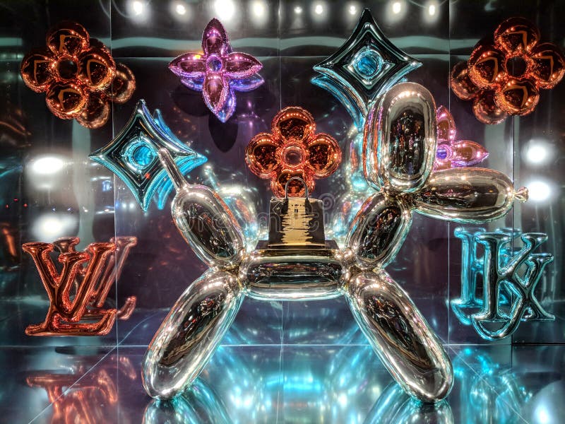 Louis Vuitton X Jeff Koons - the Masters Collection Window Display  Editorial Stock Photo - Image of bangkok, brand: 117844418