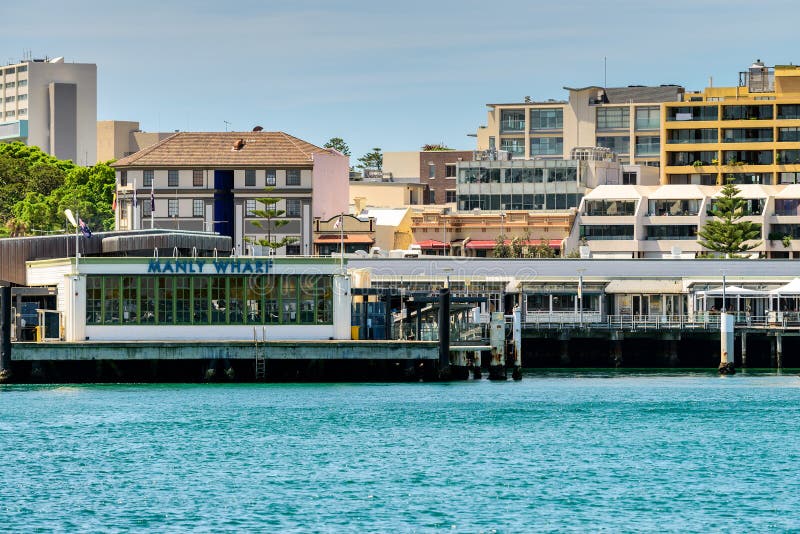 Waleczna nabrzeże promu stacja, Sydney, Australia zdjęcie stock Waleczna nabrzeże promu stacja, Sydney, Australia zdjęcie stock