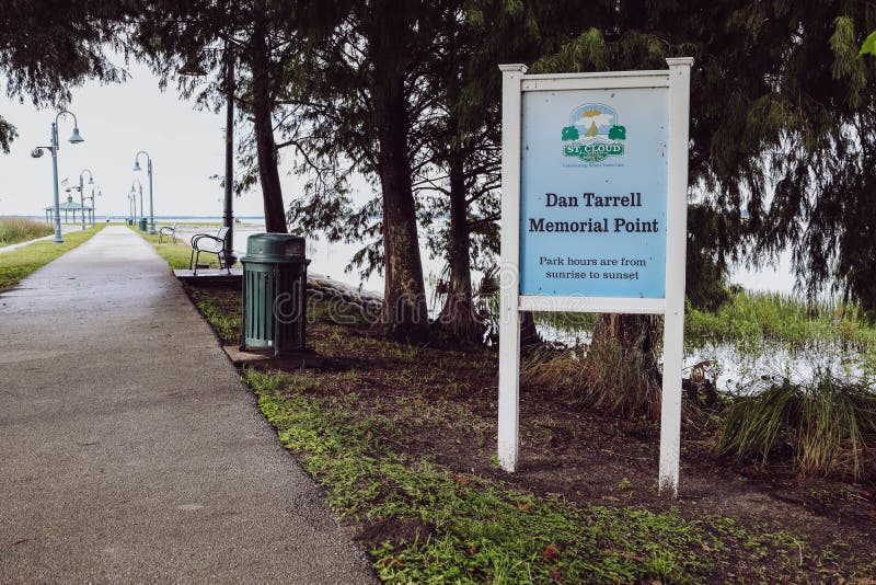 Walkway in Lakefront Park in St. Cloud Florida Editorial Stock Photo