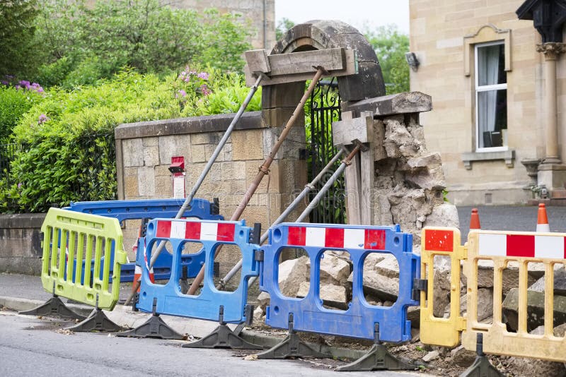 Wall structure collapse anchor prop support scaffold pole and barrier stock images Wall structure collapse anchor prop support scaffold pole and barrier stock images