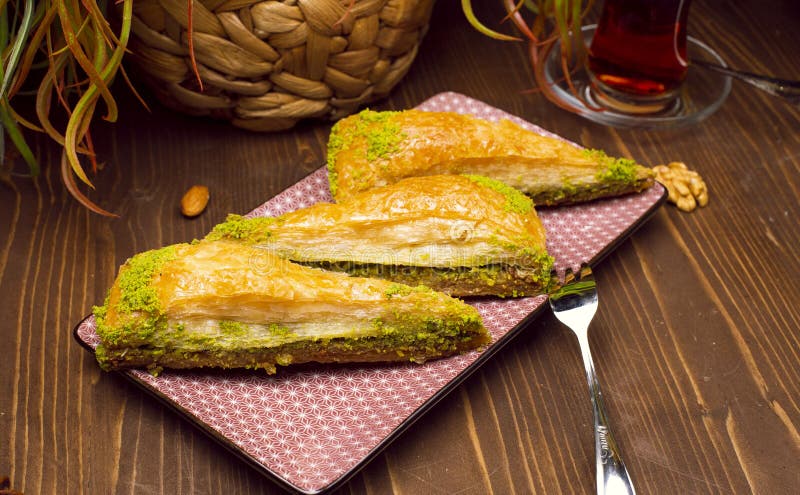 Walnuss, türkisches Baklava antep Art der Pistazie lizenzfreie stockfotos Walnuss, türkisches Baklava antep Art der Pistazie lizenzfreie stockfotos