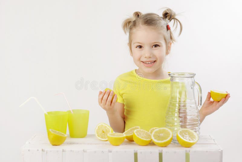 Wanneer het leven u geeft maken de citroenen een limonade royalty-vrije stock fotografie Wanneer het leven u geeft maken de citroenen een limonade royalty-vrije stock fotografie