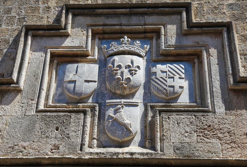 Wappen eines Hospitaller-Ritters in Rhodos, Griechenland stockfoto Wappen eines Hospitaller-Ritters in Rhodos, Griechenland stockfoto