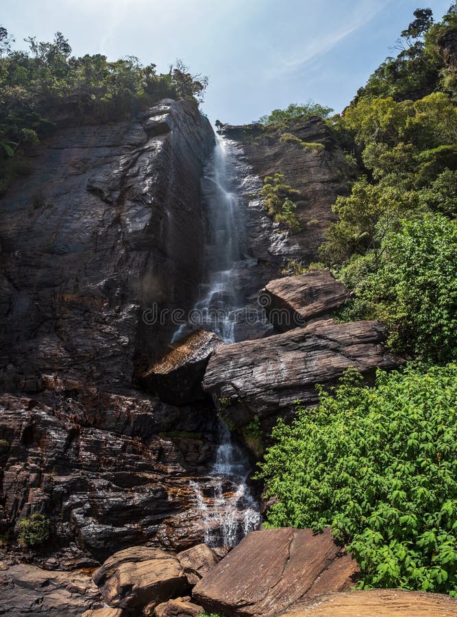 Warefall Lovers leap in the forest in Nuwara Eliya, famous in Sri Lanka royalty free stock image Warefall Lovers leap in the forest in Nuwara Eliya, famous in Sri Lanka royalty free stock image
