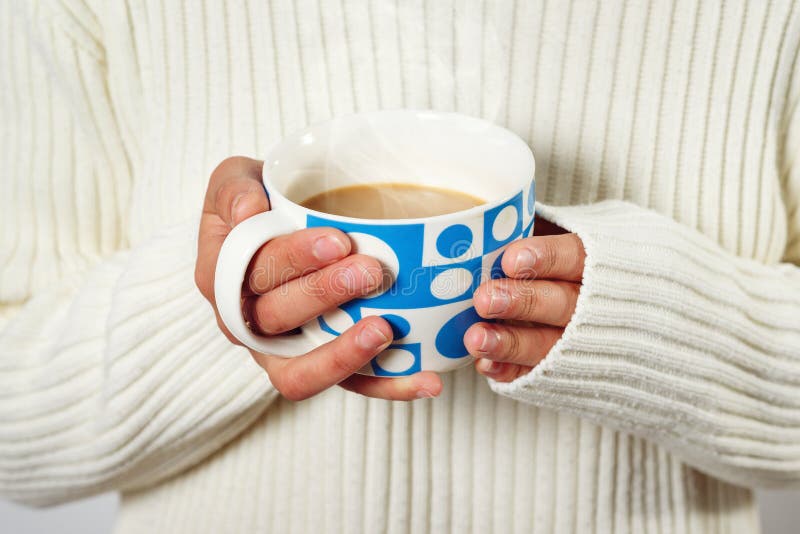 https://thumbs.dreamstime.com/b/warm-cup-hot-coffee-warming-hands-girl-warm-cup-hot-coffee-warming-hands-girl-162103124.jpg