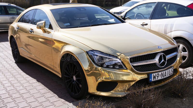 691 Gold Mercedes Photos Free Royalty Free Stock Photos From Dreamstime