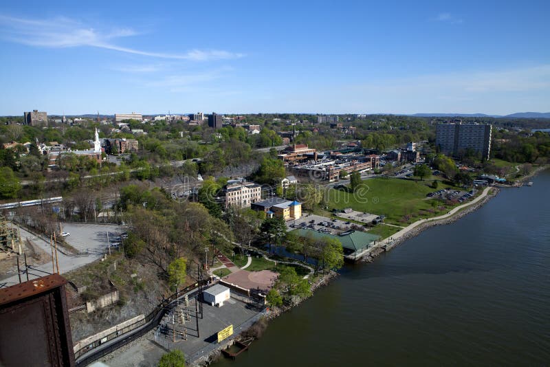 Waryas Park Promenade stock image. Image of poughkeepsie 70849411