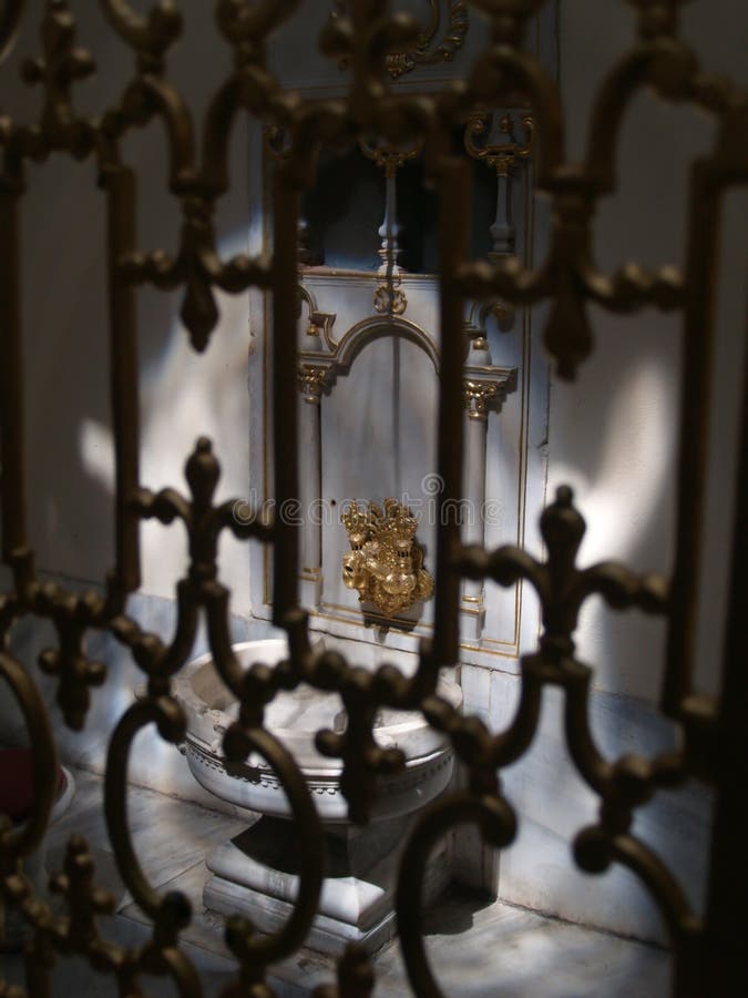 Washbowl historique au palais de Topkapi, Istanbul