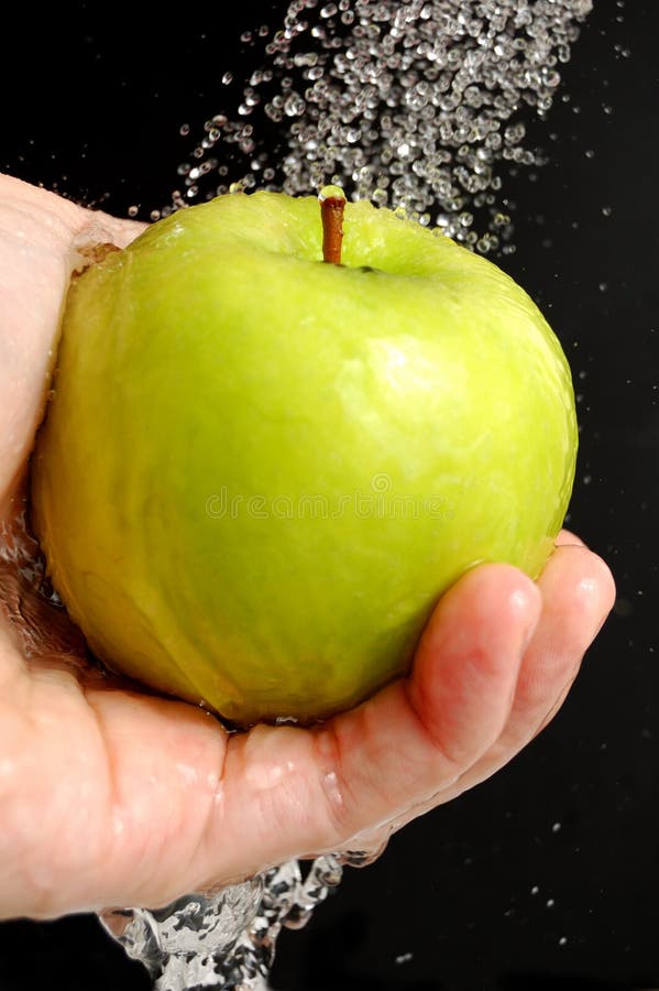 Washing an apple