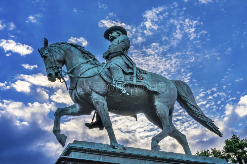 General John Logan Memorial Civil War Statue Logan Circle Washington DC. Statue dedicated in 1901, Sculptors Franklin Simmons and Richard Hunt. Logan was close to US Grant, promoted to Brigadier General at Fort Donelson, won the Congressional Medal of Honor at Vicksburg. Founded Grand Army of Republic, later Senator from Illinois. General John Logan Memorial Civil War Statue Logan Circle Washington DC. Statue dedicated in 1901, Sculptors Franklin Simmons and Richard Hunt. Logan was close to US Grant, promoted to Brigadier General at Fort Donelson, won the Congressional Medal of Honor at Vicksburg. Founded Grand Army of Republic, later Senator from Illinois.