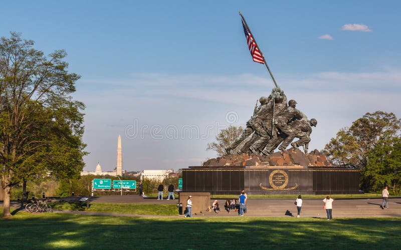 The Iwo Jima Memorial is one of Washington DC's monuments that honor fallen soldiers and is located in the metropolitan area of Arlington, Virginia. The Iwo Jima Memorial is one of Washington DC's monuments that honor fallen soldiers and is located in the metropolitan area of Arlington, Virginia.