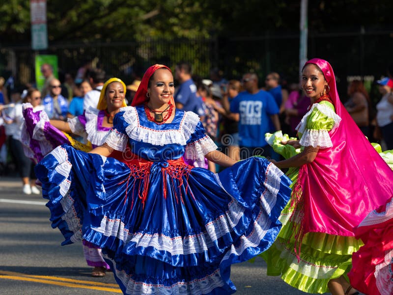 Fiesta DC Parade editorial photography. Image of washington 163490822
