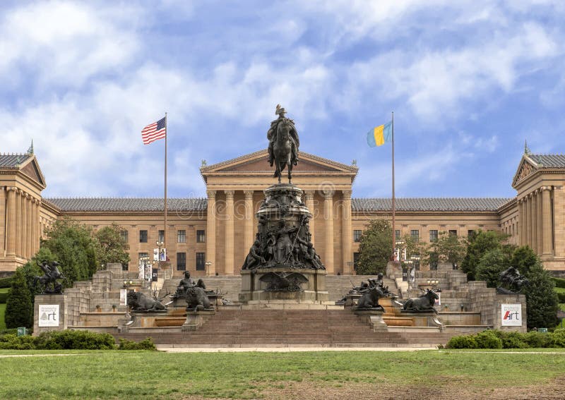 Washington Monument da Rudolf Siemering, Benjamin Franklin Parkway all'ovale di Eakins, Filadelfia, Pensilvania immagine stock Washington Monument da Rudolf Siemering, Benjamin Franklin Parkway all'ovale di Eakins, Filadelfia, Pensilvania immagine stock