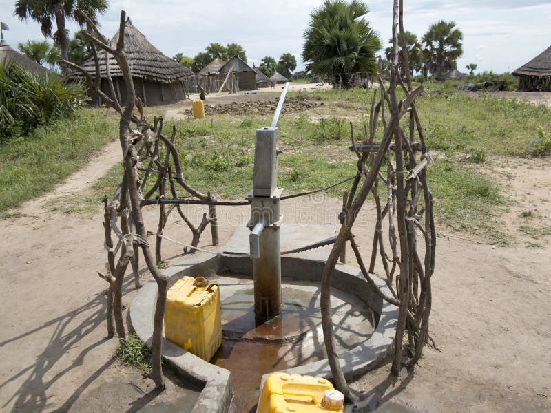 Wasser gut in Afrika stockbilder Wasser gut in Afrika stockbilder