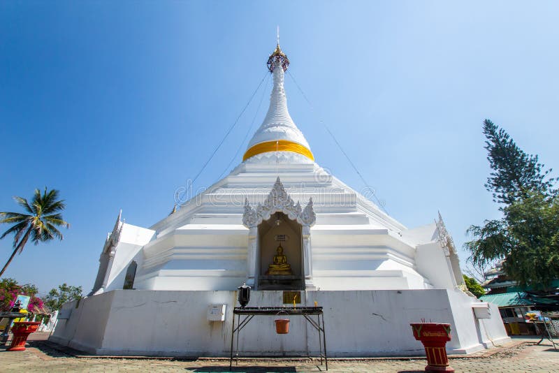 Wat Phra den Doi Kong Mu Vit tempel på en bergöverkant på Mae Hong Son som är nordlig av royaltyfri foto Wat Phra den Doi Kong Mu Vit tempel på en bergöverkant på Mae Hong Son som är nordlig av royaltyfri foto