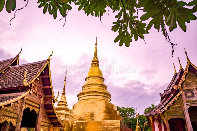 Wat Phra Singh, Phra Singh Temple, Chiang Mai Tailândia fotos de stock royalty free Wat Phra Singh, Phra Singh Temple, Chiang Mai Tailândia fotos de stock royalty free