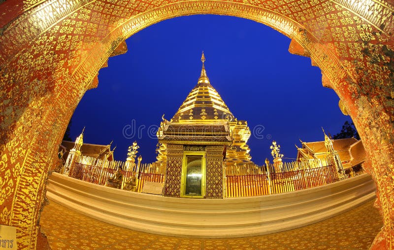 Wat Phrathat Doi Suthep Chiang Mai, Thailand arkivfoton Wat Phrathat Doi Suthep Chiang Mai, Thailand arkivfoton