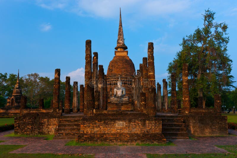 Wat Sa-Si, Sukhothai Historical Park.