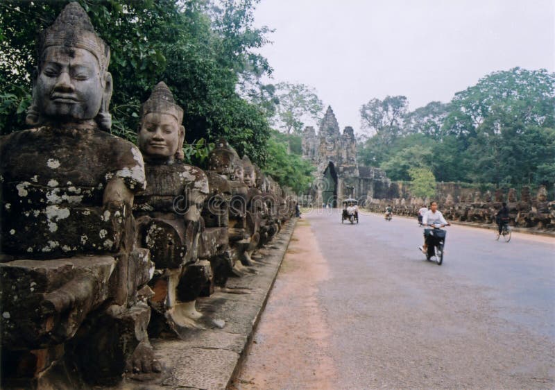 wat виска строба camobodia angkor стоковое изображение rf wat виска строба camobodia angkor стоковое изображение rf