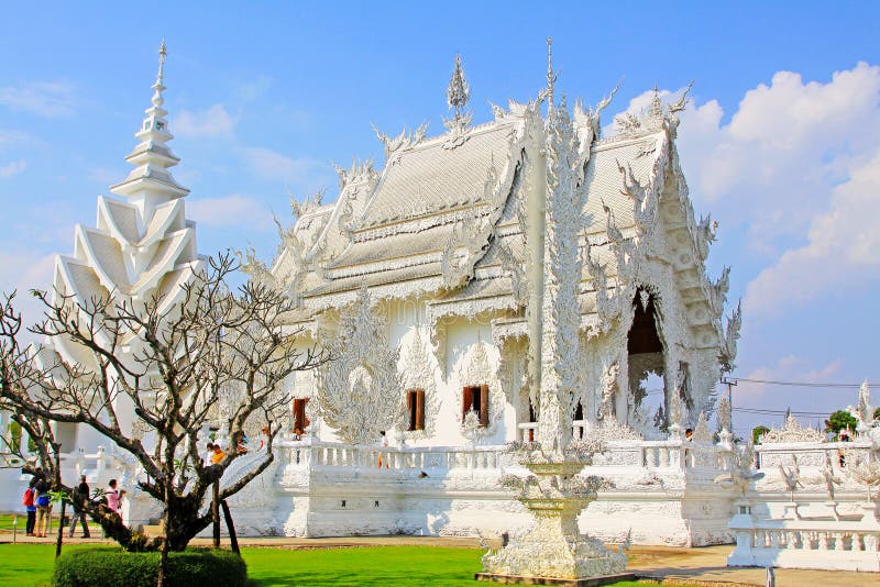Wata Rong Khun Biała świątynia, Chiang Raja, Tajlandia obraz stock