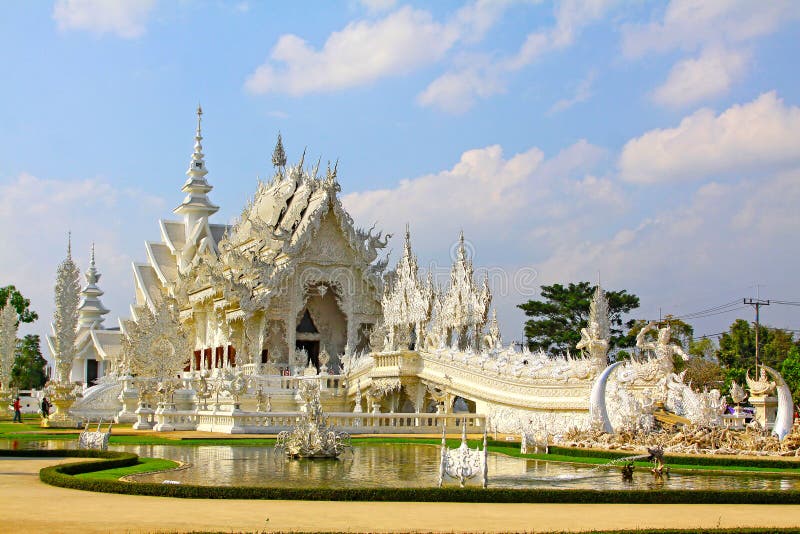 Wata Rong Khun Biała świątynia, Chiang Raja, Tajlandia zdjęcie royalty free