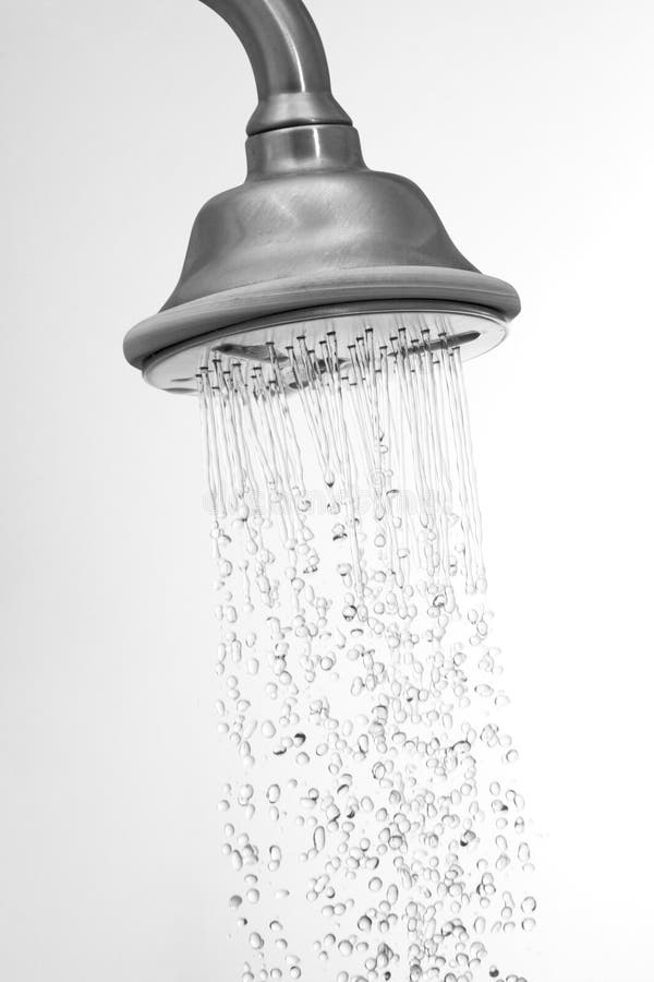 Old shower. Water saving Shower head на кран. Вода из душа на прозрачном фоне.