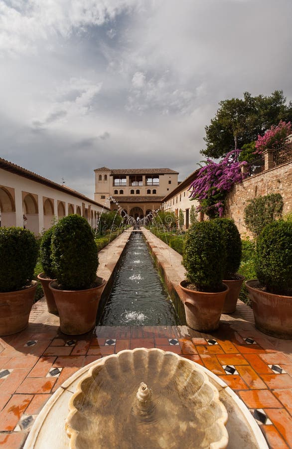 Alhambra Fountain stock image. Image of back, monument 2565389