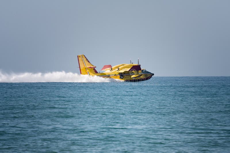 Water plane landing