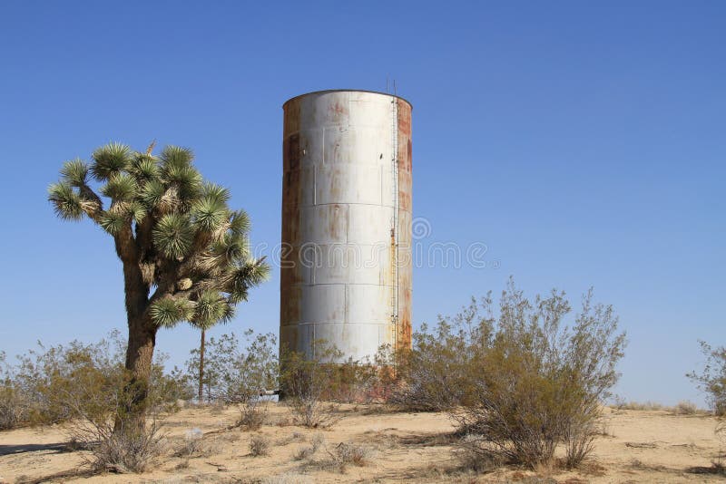 USA, California: Water Tower in the Mojave Desert