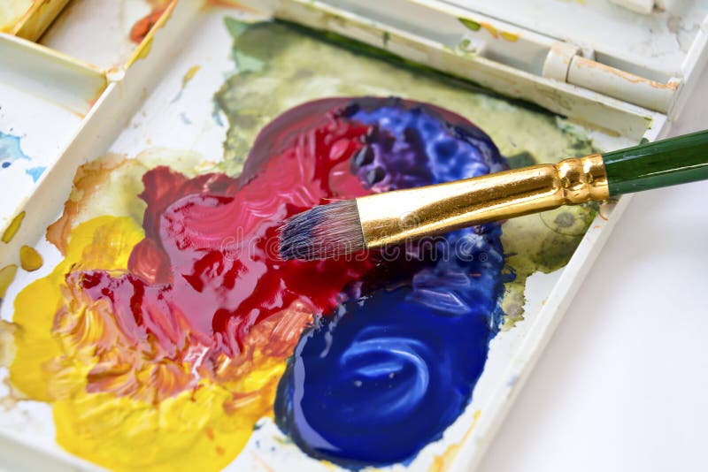 779 Watercolor Paint Tray Brush Stock Photos - Free & Royalty-Free Stock  Photos from Dreamstime