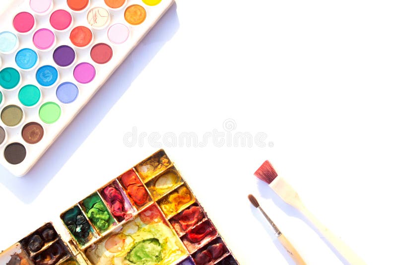 Watercolor tray and brush stock photo. Image of creative - 145483626