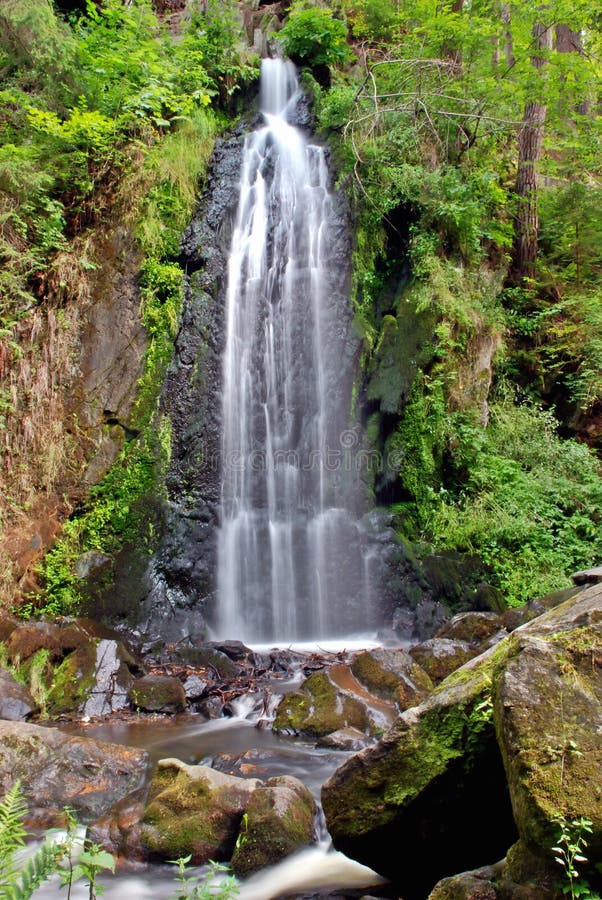 Wasserfall Wald tschechisch.