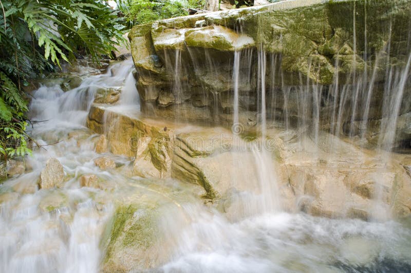 Waterfall sentosa2